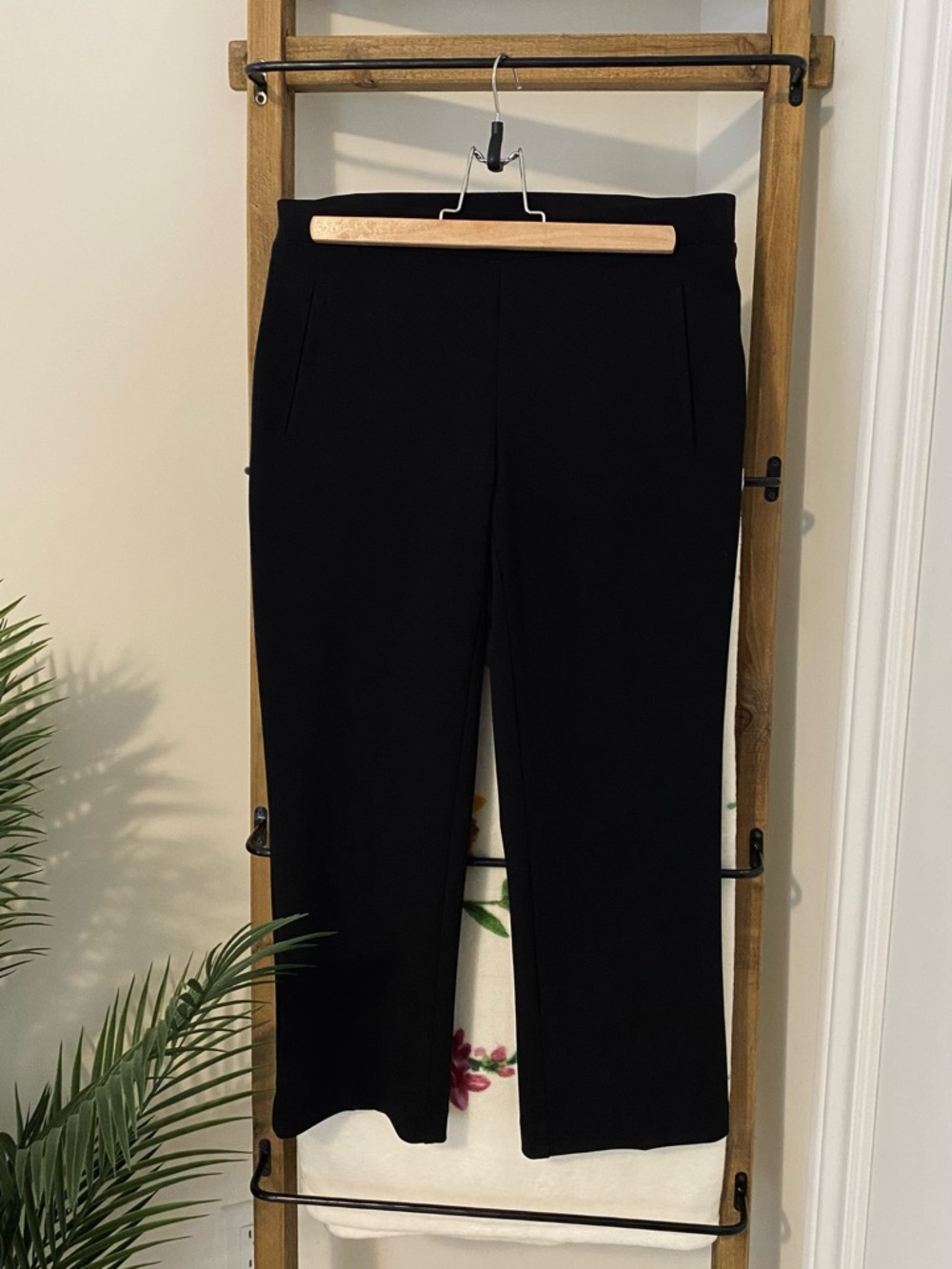 Jules & Leopold Black Cropped Ankle Pants, Size Small to Medium